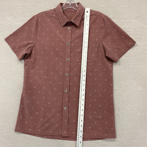 Vuori Shirt Mens Small Red Bridge Button Up Stretch Performance Short Sleeve - Picture 8 of 10